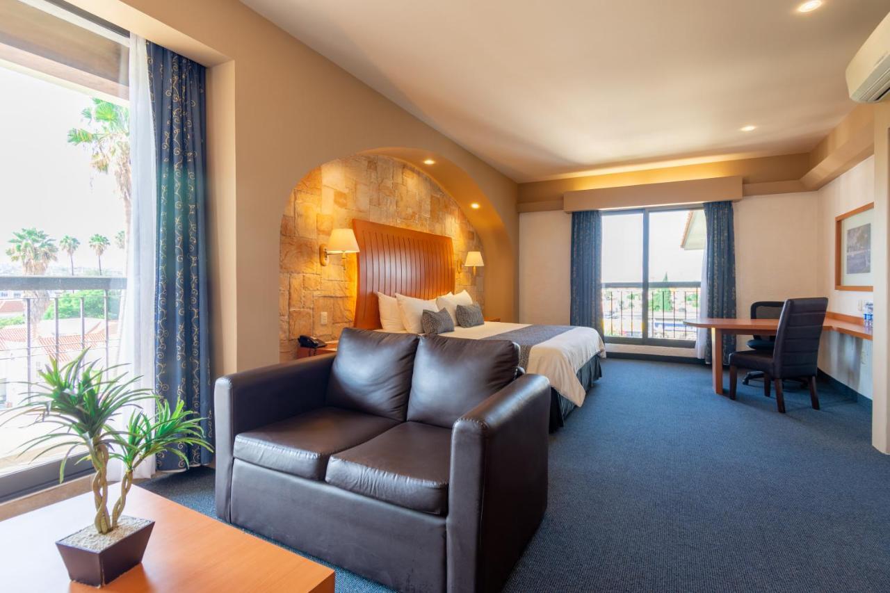 Hotel Flamingo Queretaro