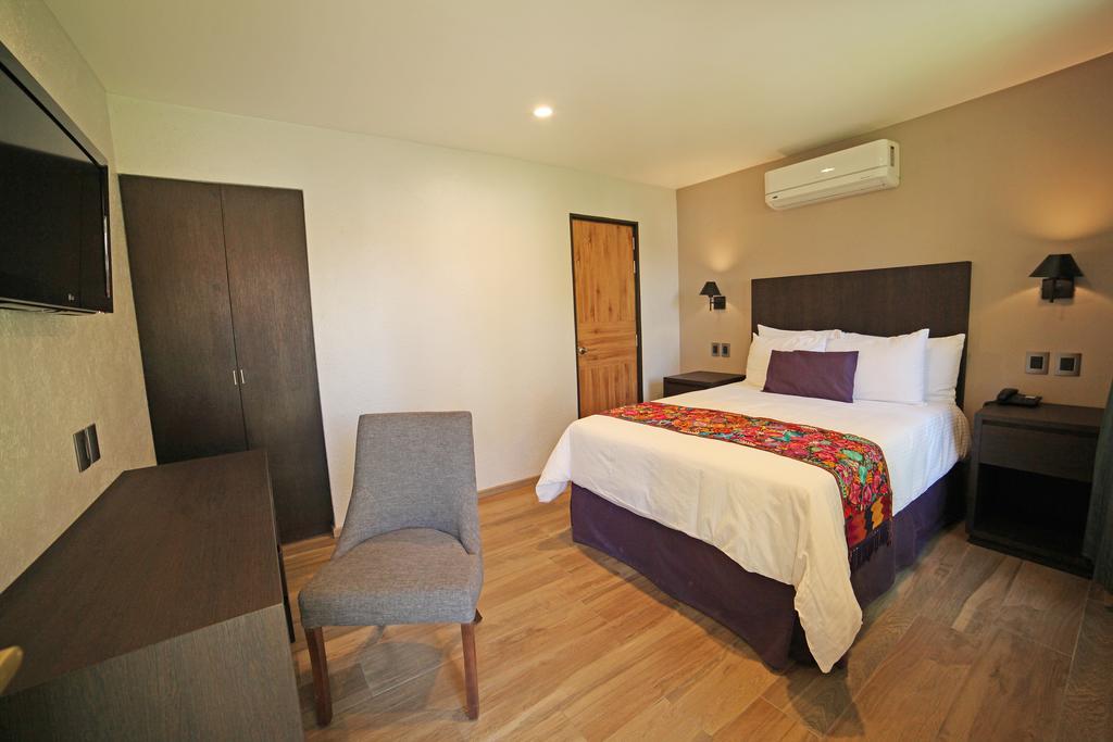 Hotel Flamingo Queretaro